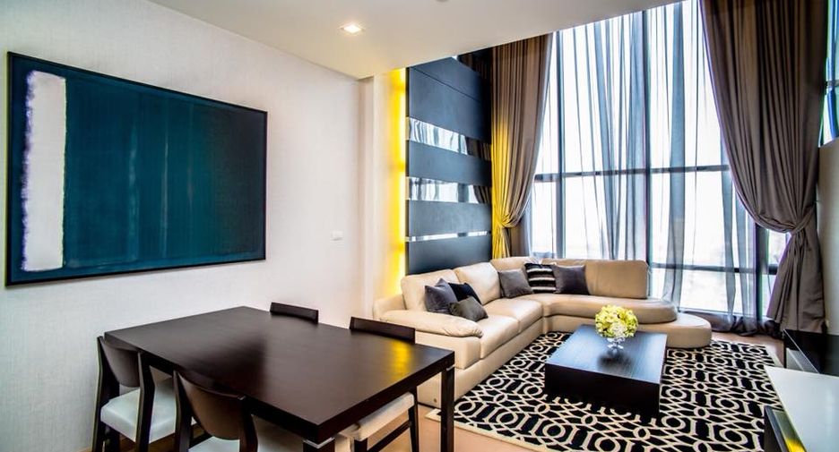 Condo en alquiler de 3 habitaciones en Khlong San, Bangkok