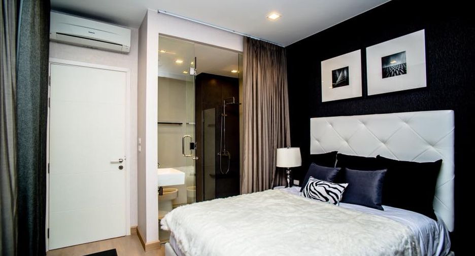 Condo en alquiler de 3 habitaciones en Khlong San, Bangkok