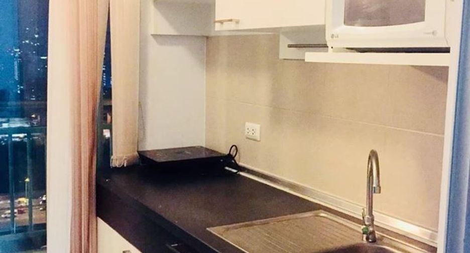 Condo en alquiler de 1 habitaciones en Ratchathewi, Bangkok