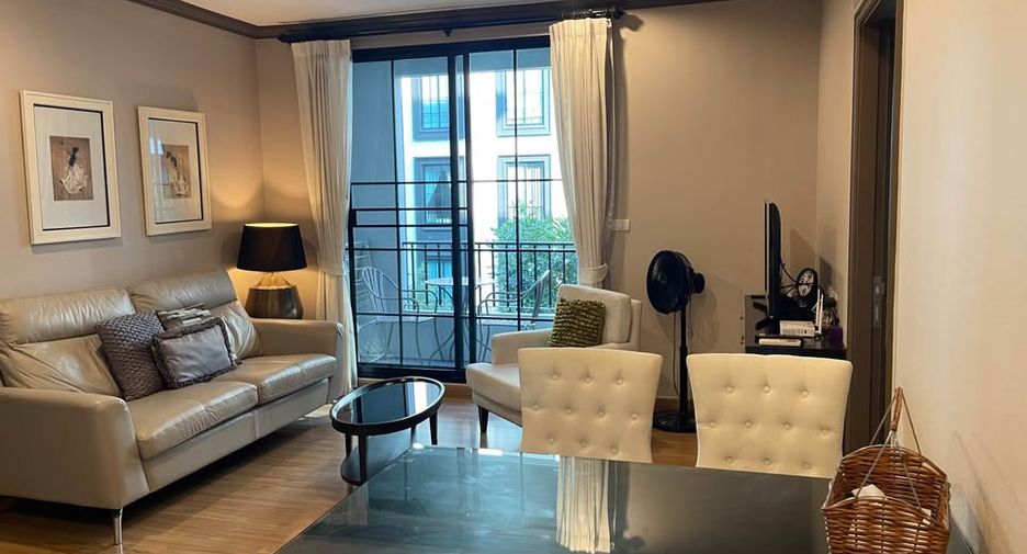 À louer 2 chambres condo à Pathum Wan, Bangkok