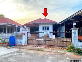 Продажа 3 спальни дом в Khiri Rat Nikhom, Сураттани