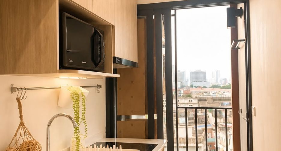 For rent 1 Beds condo in Bangkok Noi, Bangkok