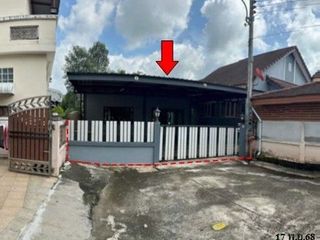 Продажа 1 кровать дом в Khiri Rat Nikhom, Сураттани
