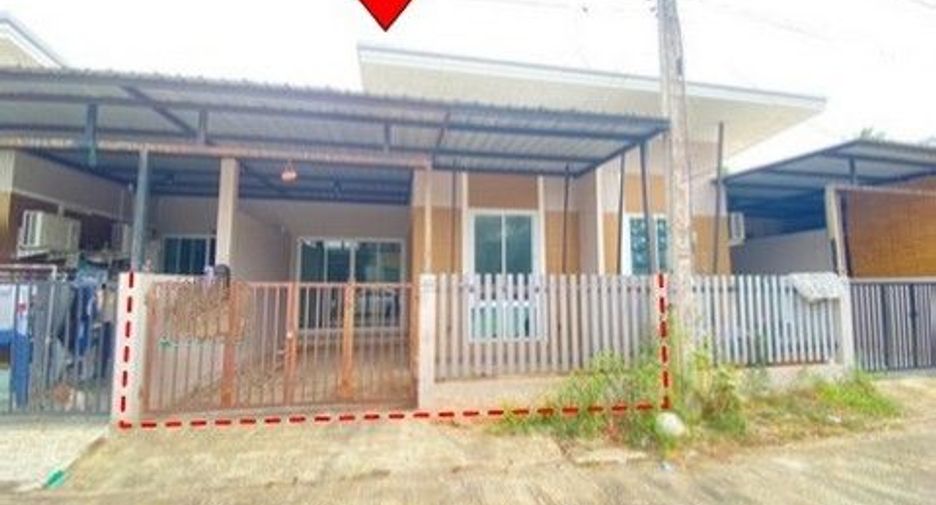 出售 2 卧室 联排别墅 在 Khiri Rat Nikhom, 素叻