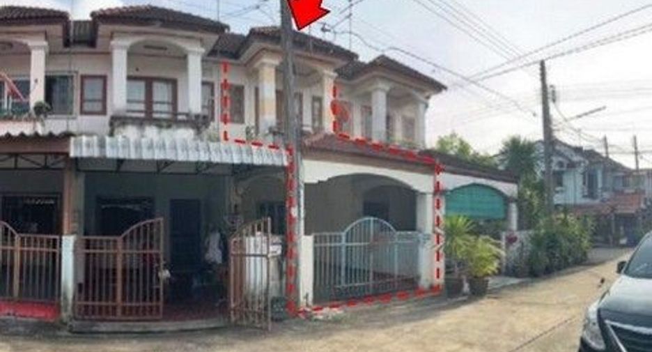 出售 2 卧室 联排别墅 在 Khiri Rat Nikhom, 素叻