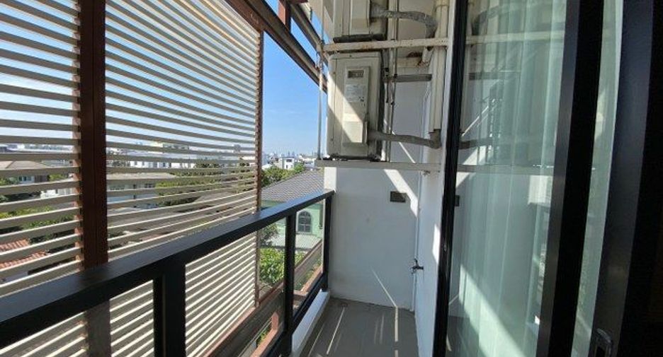 For sale 1 bed condo in Lat Phrao, Bangkok