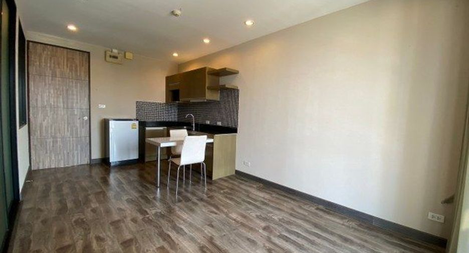 For sale 1 bed condo in Lat Phrao, Bangkok