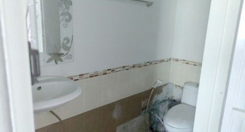 For sale 2 bedrooms townhouse in Hat Yai, Songkhla