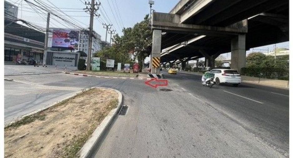 Продажа 3 спальни таунхаус в Лак Си, Бангкок