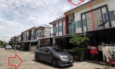ขาย 1 เตียง ทาวน์เฮ้าส์ ใน บางขุนเทียน, กรุงเทพฯ