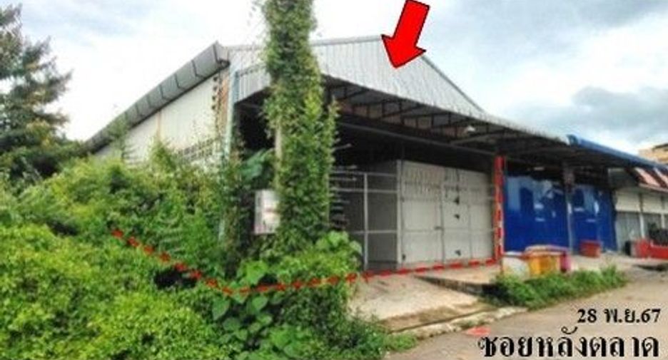Almacén en venta de 1 habitaciones en Phrom Khiri, Nakhon Si Thammarat