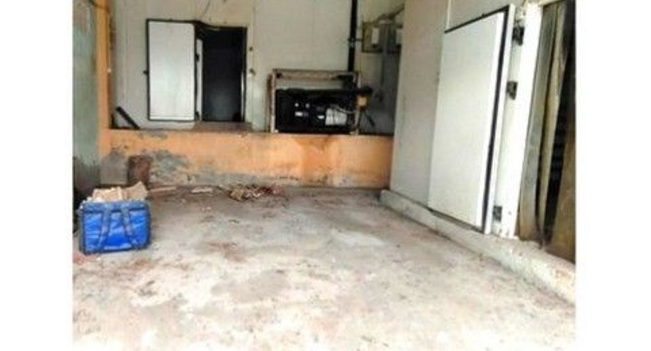 Almacén en venta de 1 habitaciones en Phrom Khiri, Nakhon Si Thammarat