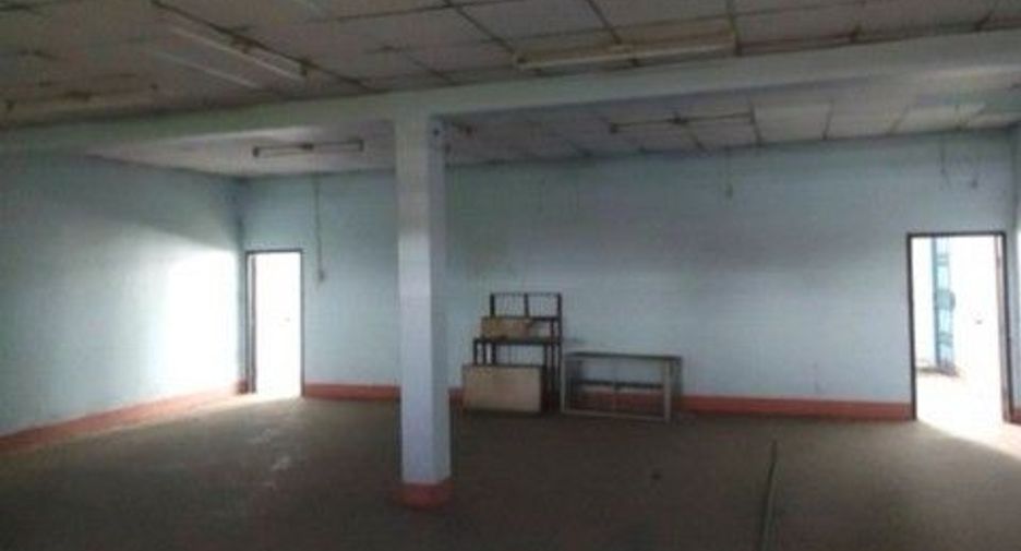 Local comercial en venta de 1 habitaciones en Phrom Khiri, Nakhon Si Thammarat