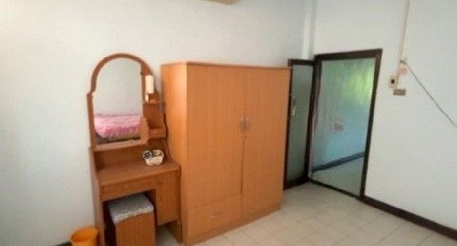 For sale 3 bedrooms retail Space in Phrom Khiri, Nakhon Si Thammarat