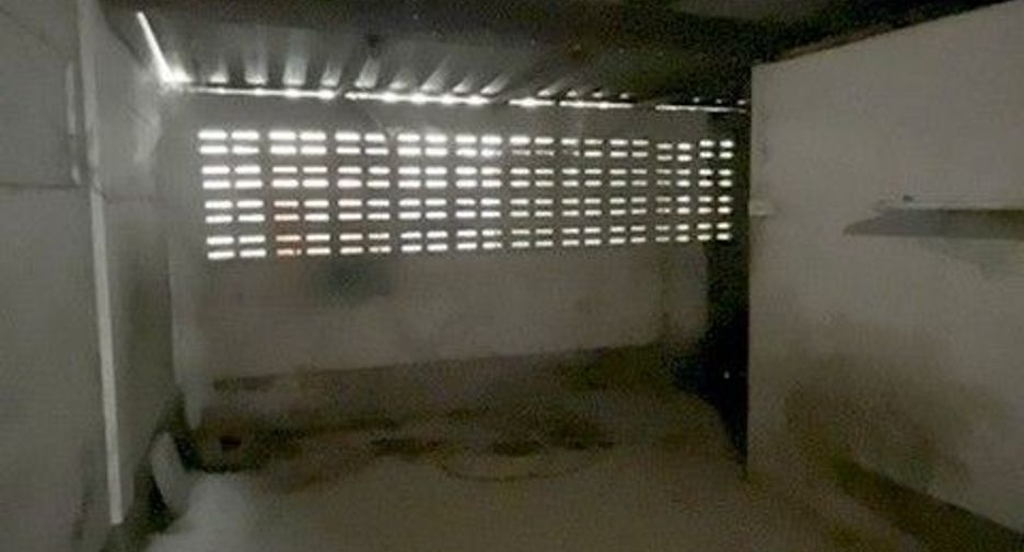 Local comercial en venta de 1 habitaciones en Phrom Khiri, Nakhon Si Thammarat
