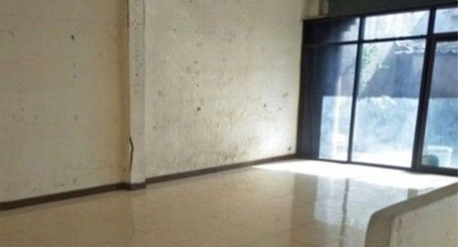 For sale 2 bedrooms retail Space in Phrom Khiri, Nakhon Si Thammarat