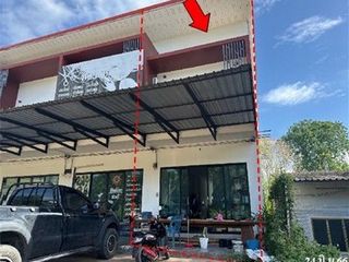 出售 2 卧室 商业空间 在 Khlong Thom, Krabi