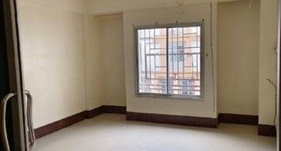 Local comercial en alquiler de 4 habitaciones en Bang Len, Nakhon Pathom