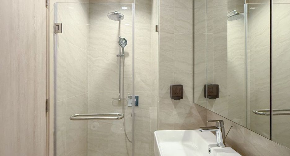 For sale 1 bed condo in Watthana, Bangkok