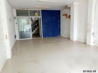 For sale 3 bedrooms retail Space in Thalang, Phuket