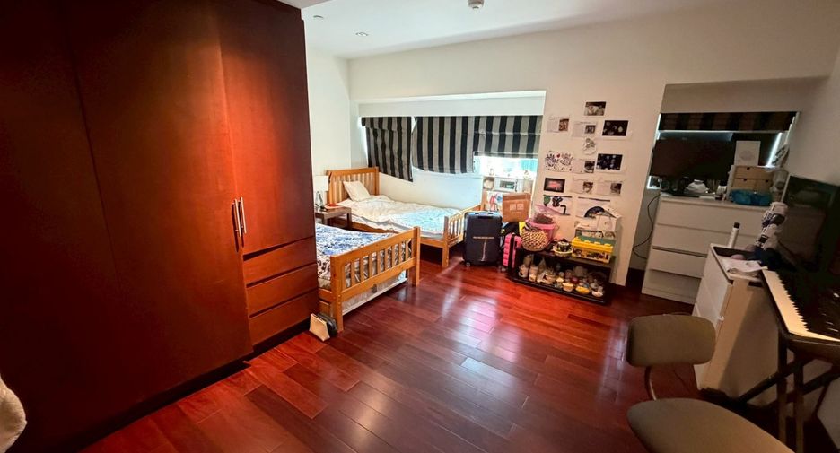 For rent 4 ベッドルーム condo in Khlong Toei, Bangkok