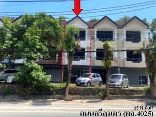 For sale 4 bedrooms retail Space in Thalang, Phuket