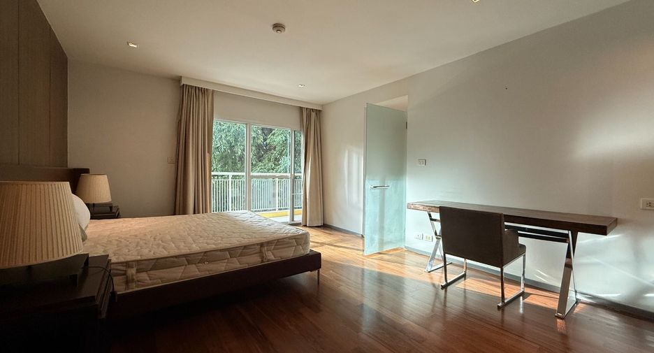 For rent 5 ベッドルーム condo in Khlong Toei, Bangkok