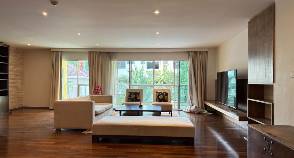 For rent 5 ベッドルーム condo in Khlong Toei, Bangkok