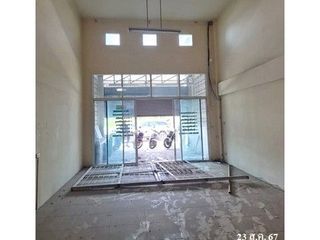 For sale 4 bedrooms retail Space in Thalang, Phuket