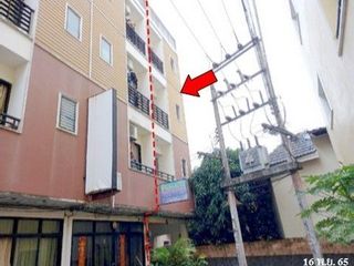 For sale 4 bedrooms retail Space in Thalang, Phuket