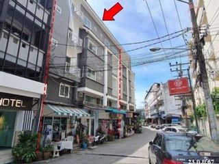 For sale 2 bedrooms retail Space in Thalang, Phuket