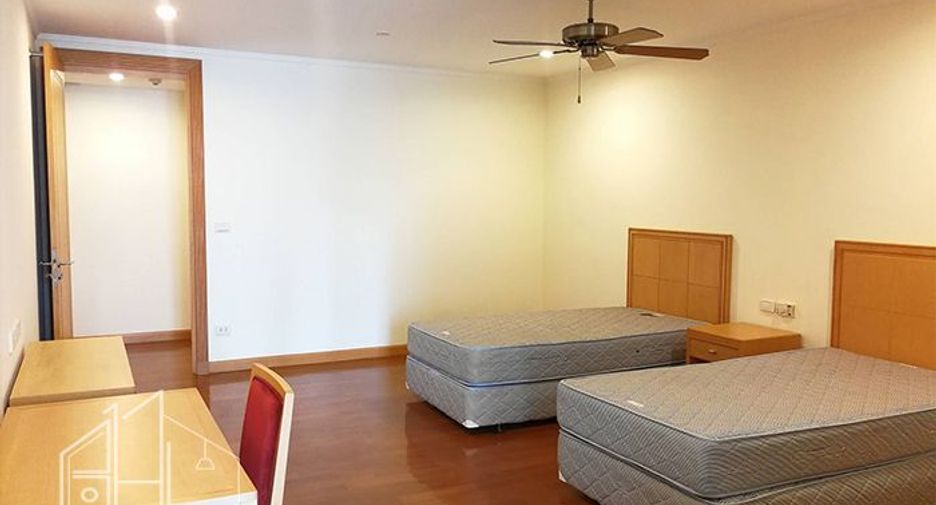 出租 4 卧室 公寓 在 Khlong Toei, 曼谷