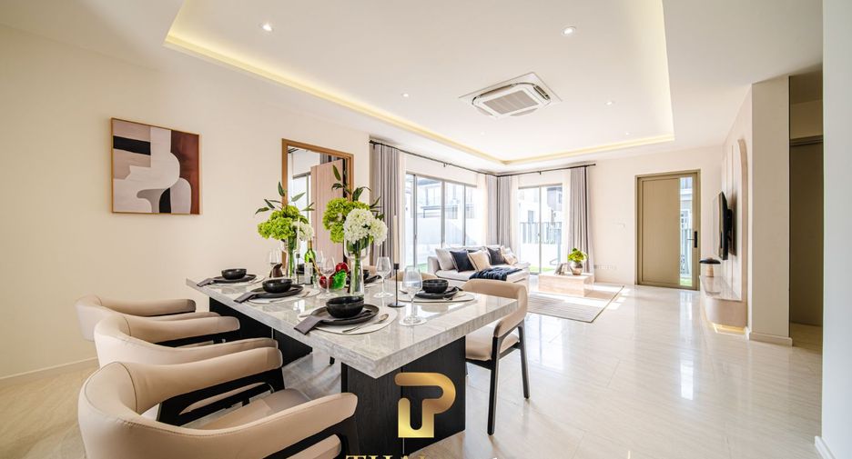 For sale 4 bedrooms house in East Pattaya, Pattaya