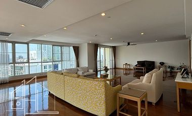 Condo en alquiler de 4 habitaciones en Khlong Toei, Bangkok