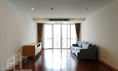 Condo en alquiler de 3 habitaciones en Khlong Toei, Bangkok