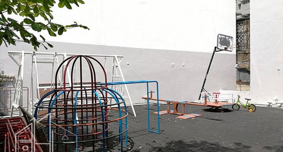 Аренда 2 спальни кондо в Щаттхана, Бангкок