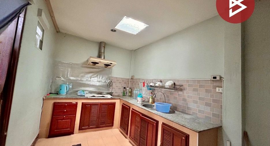Reihenhaus zum Kauf mit 2 Zimmer in Bang Kruai, Nonthaburi