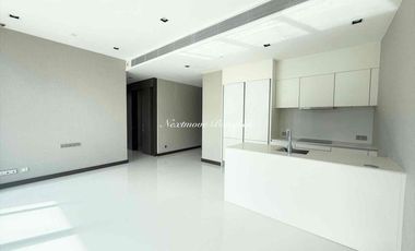 Condo en venta de 2 habitaciones 
