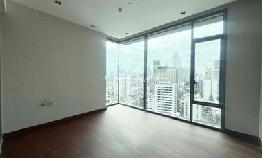 Wohnung zum Kauf mit 2 Zimmer in Khlong Toei, Bangkok