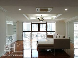 Condo en alquiler de 3 habitaciones en Watthana, Bangkok