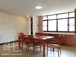 Wohnung zur Miete mit 3 Zimmer in Watthana, Bangkok