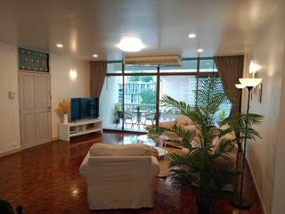Wohnung zur Miete mit 3 Zimmer in Watthana, Bangkok