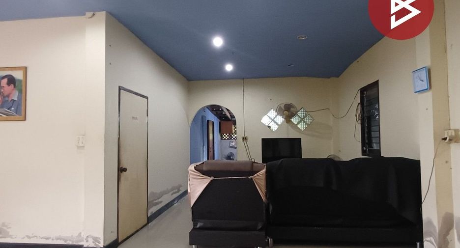 Haus zum Kauf mit 4 Zimmer in Mueang Ratchaburi, Ratchaburi