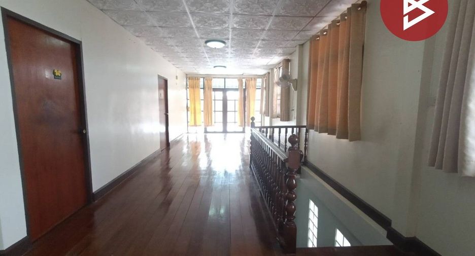 Haus zum Kauf mit 3 Zimmer in Thung Khru, Bangkok