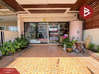 出售 3 卧室 联排别墅 在 Bang Bua Thong, Nonthaburi
