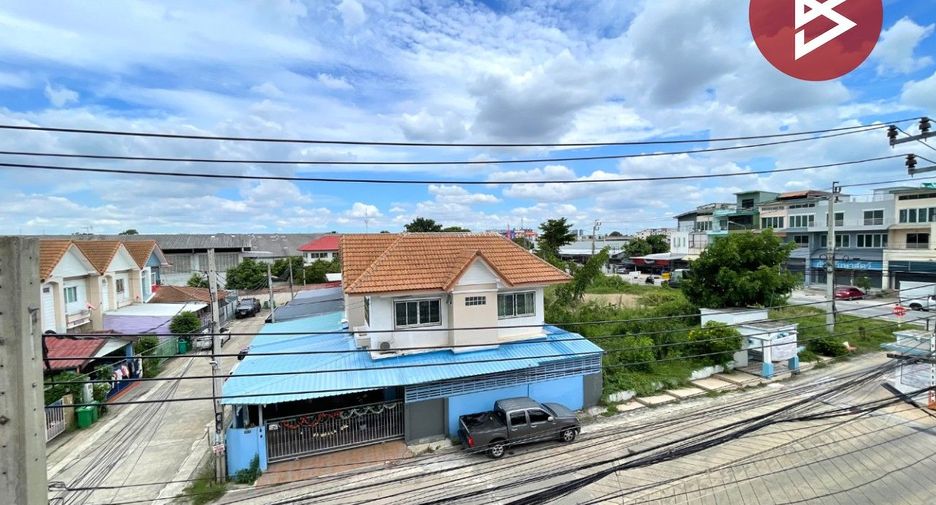 Reihenhaus zum Kauf mit 3 Zimmer in Bang Bua Thong, Nonthaburi
