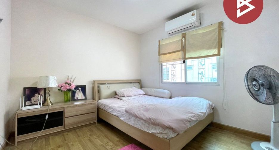 Reihenhaus zum Kauf mit 3 Zimmer in Bang Bua Thong, Nonthaburi