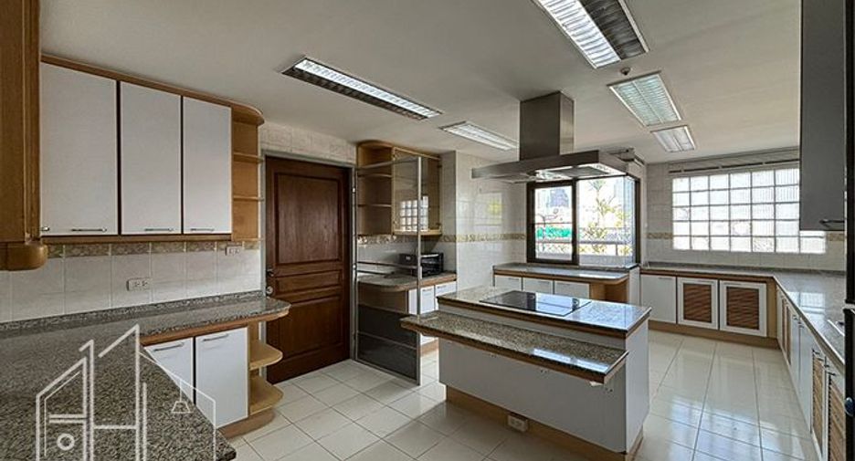 Аренда 5 спальни апартаменты в Щаттхана, Бангкок