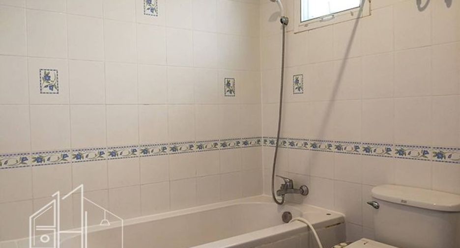 À louer 2 chambres condo à Watthana, Bangkok
