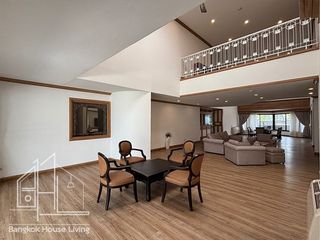 For rent 5 bedrooms condo in Watthana, Bangkok